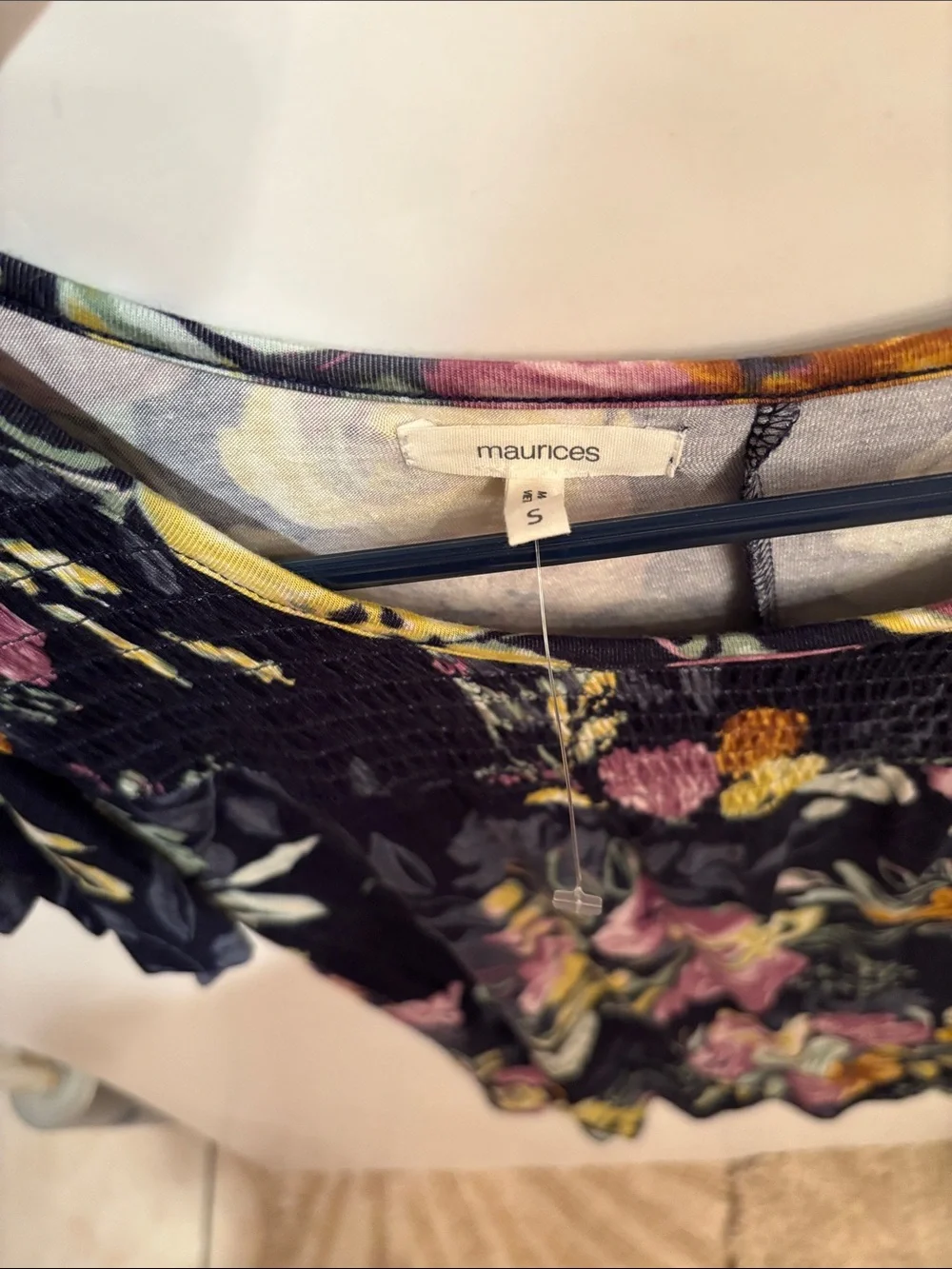 NWOT Maurices Black Floral Short Sleeve Smocked Yoke Tee s